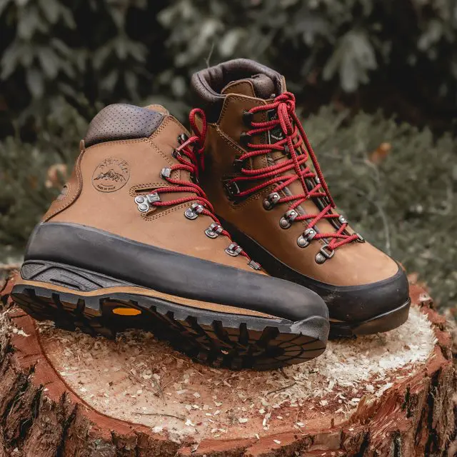 Brown hiking boots red laces on sale